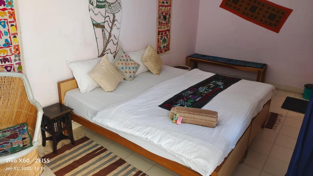 Shiva Guest House Dzsaiszalmer Kültér fotó